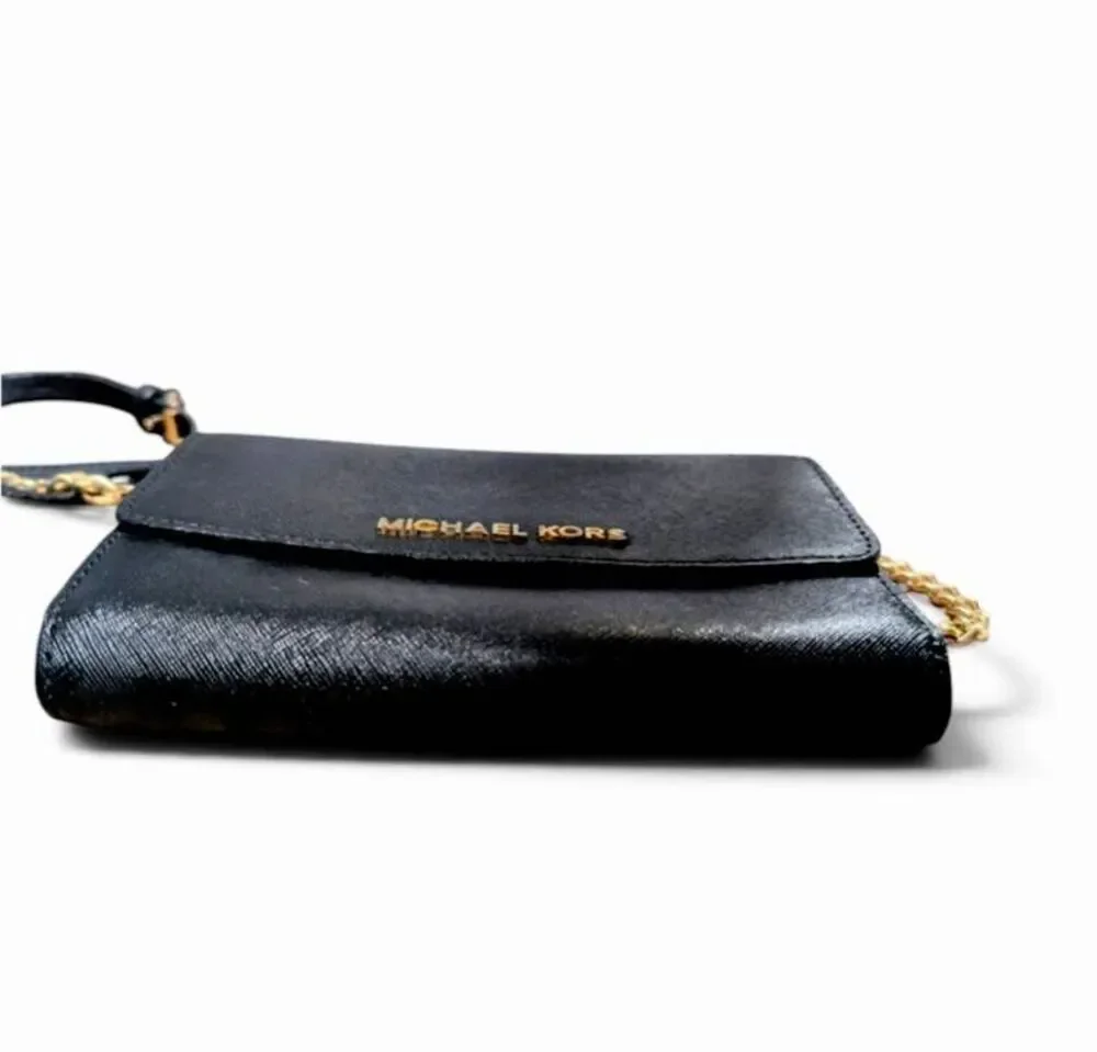 MICHAEL KORS Jet Set Black Saffiano Leather Crossbody
